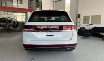 
									2025 Volkswagen Teramont Comfortline 2.0T V4 // EMI Starts from 3,100 AED full								
