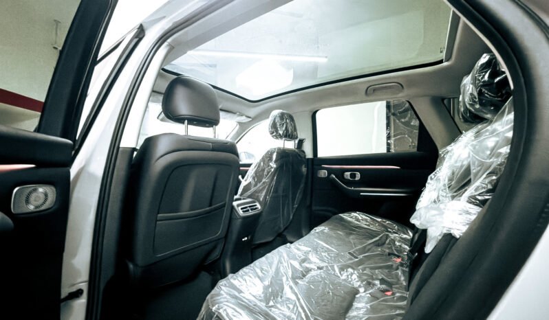 
								2025 Leapmotor C10 EREV 1.5L V4 // EMI Starts from 1,940 AED full									