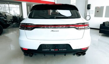 
									2021 Porsche Macan Standard Edition 2.0L V4 // EMI Starting from 2,900 AED full								