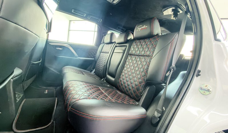 
								2020 Mitsubishi Montero Sport Signature Edition full									
